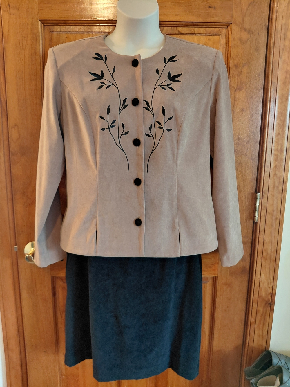 jcpenney Taupe Jacket with Black Leaf Embroidery